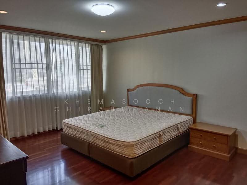 Newton Tower, Bangkok, Soi Sukhumvit 6, Khlong Toei, Bangkok, 3 Bedrooms, 190 sqm, Condo For Rent, by Khemasooch Chiraburanan, 500528650 - DDproperty.com