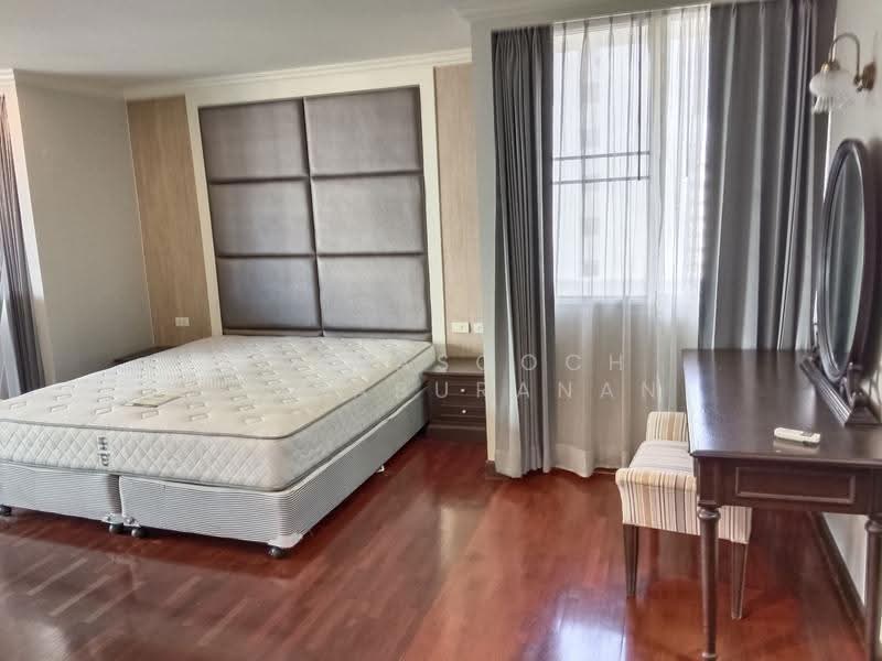 Newton Tower, Bangkok, Soi Sukhumvit 6, Khlong Toei, Bangkok, 3 Bedrooms, 190 sqm, Condo For Rent, by Khemasooch Chiraburanan, 500528650 - DDproperty.com