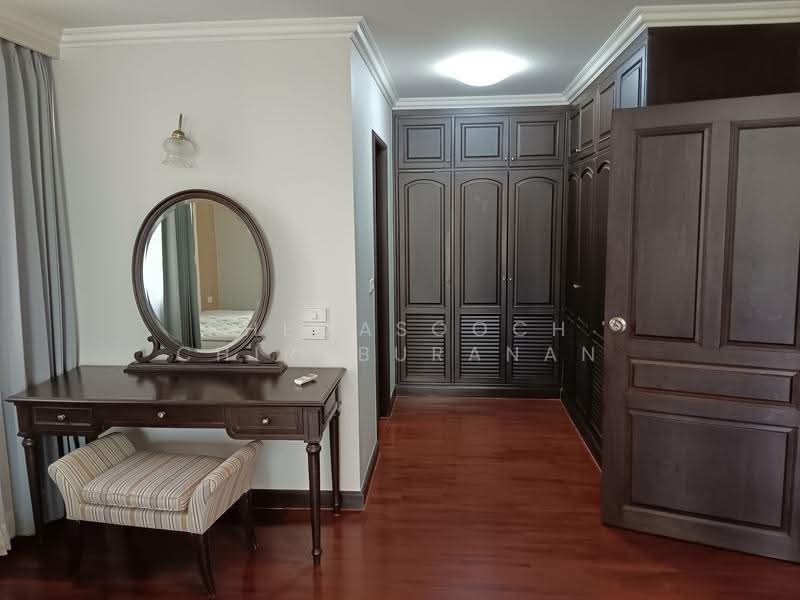 Newton Tower, Bangkok, Soi Sukhumvit 6, Khlong Toei, Bangkok, 3 Bedrooms, 190 sqm, Condo For Rent, by Khemasooch Chiraburanan, 500528650 - DDproperty.com