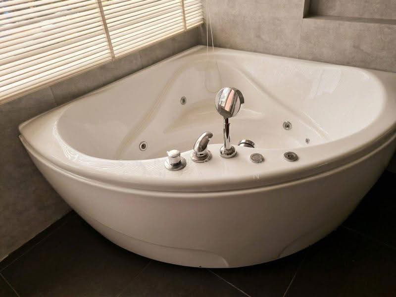 Ananya Beachfront Condominium, Chon Buri (Pattaya), 688 Soi Naklua, 16 Pattaya-Naklua, Na Kloe, Bang Lamung (Pattaya), Chon Buri (Pattaya), 1 Bedroom, 90 sqm, Condo For Rent, by Supitsara Sangarun, 500528681 - DDproperty.com