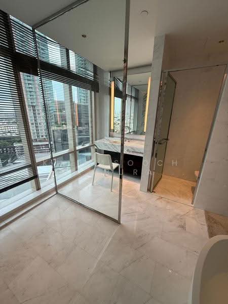 Four Seasons Private Residences, Bangkok, 300 Charoen Krung Road, Yan Nawa, Sathon, Bangkok, 4 Bedrooms, 250 sqm, Condo For Rent, by Khemasooch Chiraburanan, 500528682 - DDproperty.com