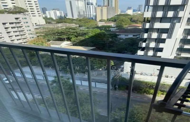 Noble Around Sukhumvit 33, Bangkok, 17 Soi Sukhumvit 33, Khlong Tan Nua, Watthana, Bangkok, 2 Bedrooms, 60 sqm, Condo For Rent, by Khemasooch Chiraburanan, 500528688 - DDproperty.com