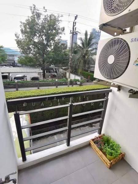 Chateau In Town Sukhumvit 64/1, Bangkok, 17 Soi Sukhumvit 64/1, Bang Chak, Phra Khanong, Bangkok, 1 Bedroom, 30 sqm, Condo For Sale, by Jakree Buajatturat, 500528719 - DDproperty.com