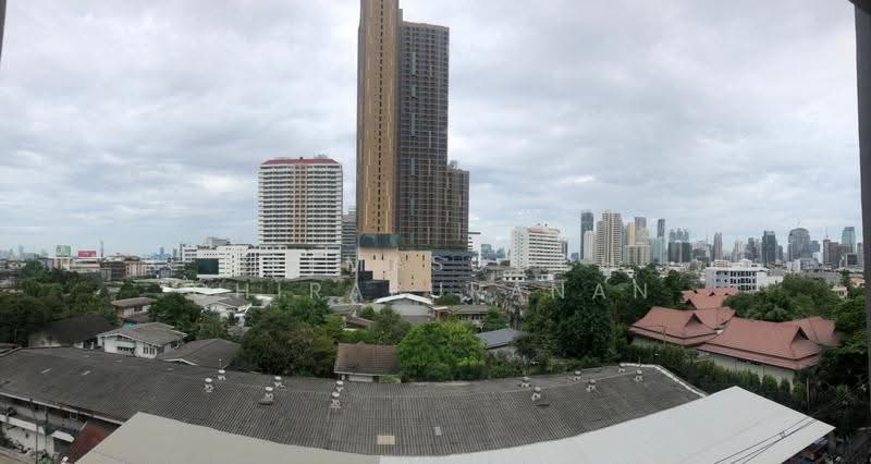 Vtara Sukhumvit 36, Bangkok, 118 Soi Saen Sabai, Phra Kanong, Khlong Toei, Bangkok, 1 Bedroom, 29 sqm, Condo For Rent, by Khemasooch Chiraburanan, 500528760 - DDproperty.com