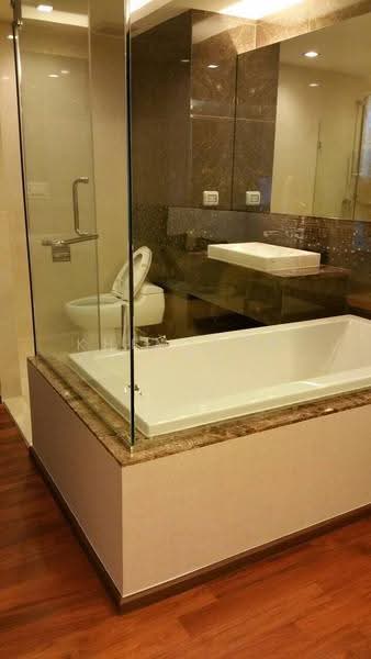 The Address Sukhumvit 61, Bangkok, 22 Soi Sukhumvit 61 Sukhumvit Road, Khlong Tan Nua, Watthana, Bangkok, 1 Bedroom, 57 sqm, Condo For Rent, by Khemasooch Chiraburanan, 500528772 - DDproperty.com