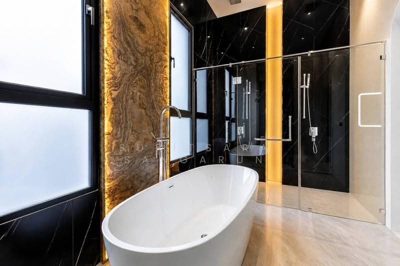 undefined, Chon Buri (Pattaya), Nong Pru, Bang Lamung (Pattaya), Chon Buri (Pattaya), 7 Bedrooms, 869 sqm, Villa For Rent, by Supitsara Sangarun, 500528783 - DDproperty.com