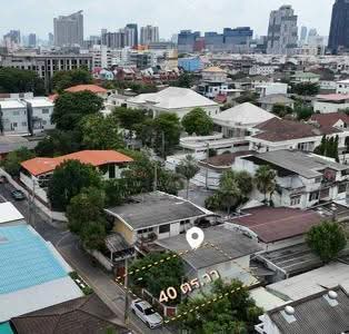 ขาย - บ้านเดี่ยวและที่ดิน ถ.ลาดพร้าว ซ.35 แขวงลาดยาว เขตจตุจักร จ.กรุงเทพมหานคร 10900, กรุงเทพ