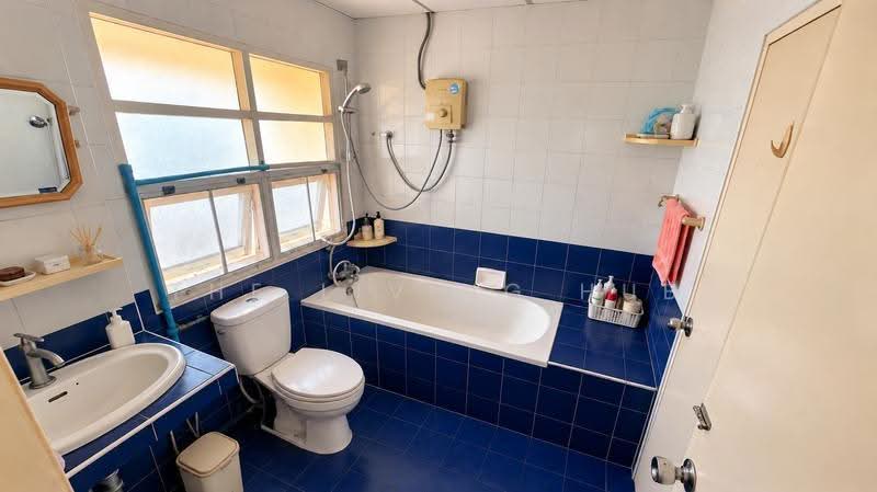 Baan Thipphamat Seri-Bang Na, Samut Prakan, Khlong Dan Road, Bang Phriang, Bang Bo, Samut Prakan, 5 Bedrooms, 125 sqm, Single Detached House For Sale, by THE LIVING HUB, 500528816 - DDproperty.com