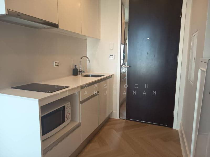 Equinox Phahol Vibha, Bangkok, 345 Paholyothin Road, Jom Phon, Chatuchak, Bangkok, 2 Bedrooms, 63 sqm, Condo For Rent, by Khemasooch Chiraburanan, 500528825 - DDproperty.com