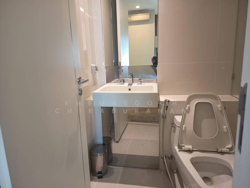 Equinox Phahol Vibha, Bangkok, 345 Paholyothin Road, Jom Phon, Chatuchak, Bangkok, 2 Bedrooms, 63 sqm, Condo For Rent, by Khemasooch Chiraburanan, 500528825 - DDproperty.com