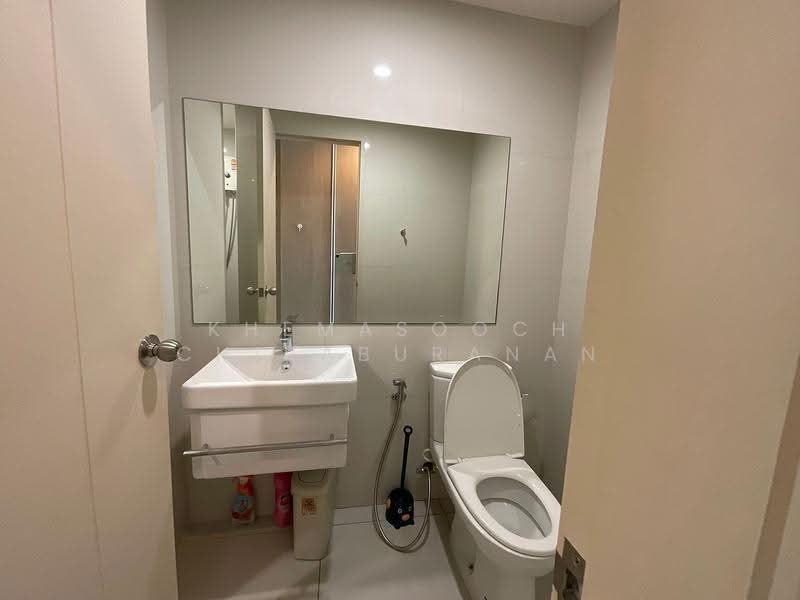 Life Asoke, Bangkok, Asoke-Dindang Road, Bang Kapi, Huai Khwang, Bangkok, 2 Bedrooms, 55 sqm, Condo For Rent, by Khemasooch Chiraburanan, 500528860 - DDproperty.com