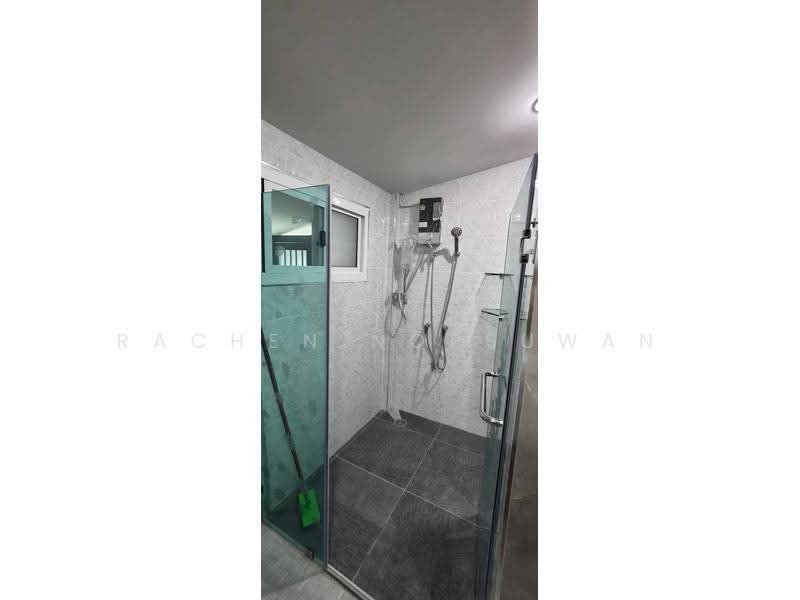 Sammakon Ramkhamhaeng, Bangkok, Ramkhamhaeng Road, Saphan Sung, Bangkok, 4 Bedrooms, 200 sqm, Single Detached House For Rent, by Rachen Nopsuwan, 500528867 - DDproperty.com