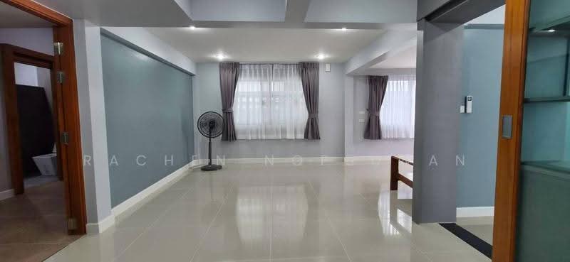 Sammakon Ramkhamhaeng, Bangkok, Ramkhamhaeng Road, Saphan Sung, Bangkok, 4 Bedrooms, 200 sqm, Single Detached House For Rent, by Rachen Nopsuwan, 500528867 - DDproperty.com