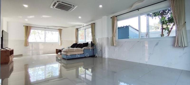 undefined, Chon Buri (Pattaya), Huai Yai, Bang Lamung (Pattaya), Chon Buri (Pattaya), 5 Bedrooms, 386 sqm, Single Detached House For Rent, by Supitsara Sangarun, 500528871 - DDproperty.com