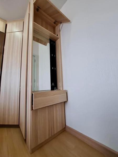 Supalai Loft Prajadhipok-Wongwian Yai, Bangkok, Prajadhipok Road, Somdet Chao Phraya, Khlong San, Bangkok, 2 Bedrooms, 55 sqm, Condo For Rent, by Khemasooch Chiraburanan, 500528872 - DDproperty.com