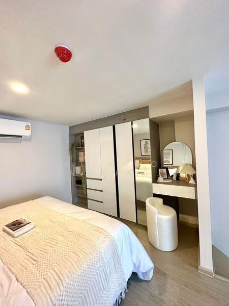 Origin Plug & Play Ramkhamhaeng Triple Station, Bangkok, 1155 Soi Ramkhamhaeng 103, Hua Mak, Bang Kapi, Bangkok, 1 Bedroom, 35 sqm, Condo For Rent, by Ratchanon Songthammakul, 500528895 - DDproperty.com