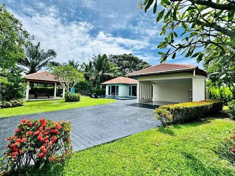 Whispering Palms, Chon Buri (Pattaya), Nong Pru, Bang Lamung (Pattaya), Chon Buri (Pattaya), 4 Bedrooms, 250 sqm, Single Detached House For Sale, by Supitsara Sangarun, 500528931 - DDproperty.com