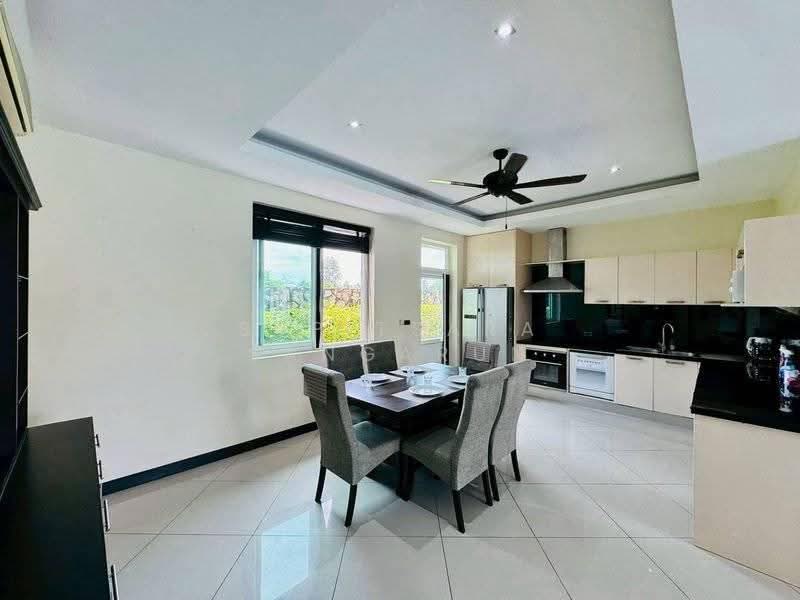 Whispering Palms, Chon Buri (Pattaya), Nong Pru, Bang Lamung (Pattaya), Chon Buri (Pattaya), 4 Bedrooms, 250 sqm, Single Detached House For Sale, by Supitsara Sangarun, 500528931 - DDproperty.com