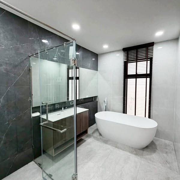Preecha Ram 3 - Rat Phatthana, Bangkok, Saphan Sung, Bangkok, 4 Bedrooms, 453 sqm, Single Detached House For Sale, by AJHOMECENTER - คุณบู้, 500528943 - DDproperty.com