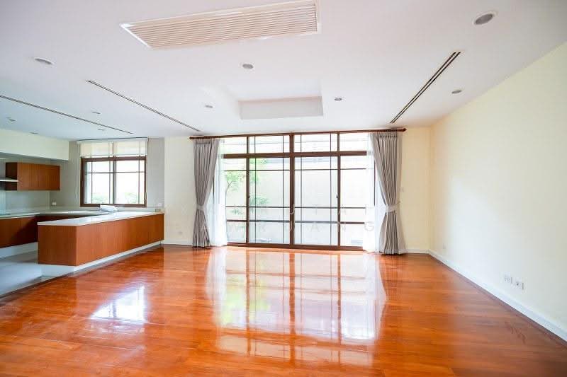 Baan Sansiri Sukhumvit 67, Bangkok, 32 Soi Sukhumvit 67, Phra Kanong Nua, Watthana, Bangkok, 4 Bedrooms, 490 sqm, Single Detached House For Rent, by Kanrutai Dawruang, 500528950 - DDproperty.com