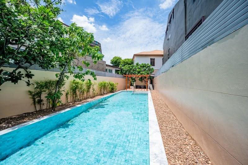 Baan Sansiri Sukhumvit 67, Bangkok, 32 Soi Sukhumvit 67, Phra Kanong Nua, Watthana, Bangkok, 4 Bedrooms, 490 sqm, Single Detached House For Rent, by Kanrutai Dawruang, 500528950 - DDproperty.com