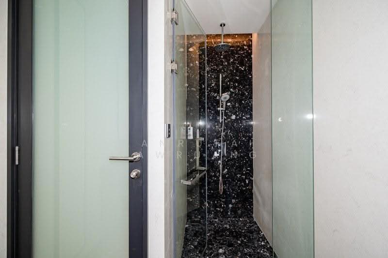 BEATNIQ Sukhumvit 32, Bangkok, Soi Sukhumvit 32, Sukhumvit Road, Khong Tan, Khlong Toei, Bangkok, 1 Bedroom, 44 sqm, Condo For Rent, by Kanrutai Dawruang, 500528952 - DDproperty.com