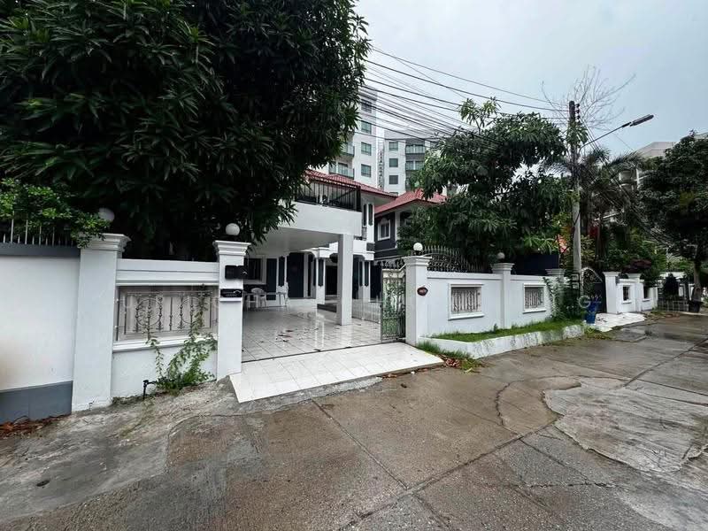 วิลล่า 5-ห้องนอน, ชลบุรี, หนองปรือ, บางละมุง, ชลบุรี, 240 ตร.ม., วิลล่า ขาย, โดย Supicha Chorjong, 500528967 - DDproperty.com