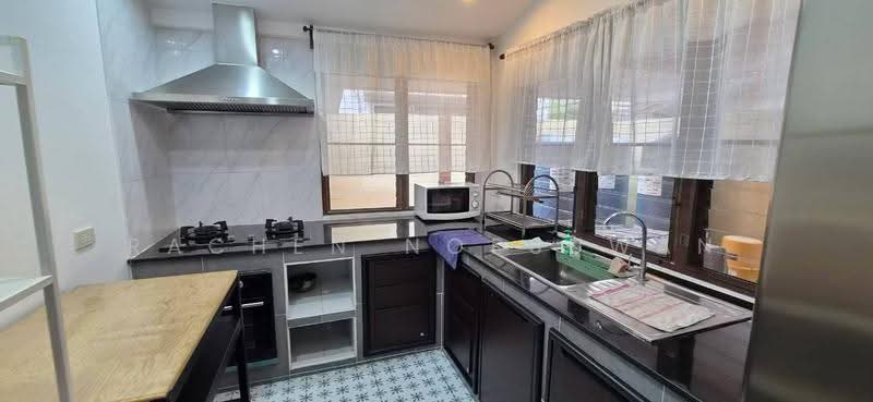 Sammakon Ramkhamhaeng, Bangkok, Ramkhamhaeng Road, Saphan Sung, Bangkok, 4 Bedrooms, 250 sqm, Single Detached House For Rent, by Rachen Nopsuwan, 500528990 - DDproperty.com