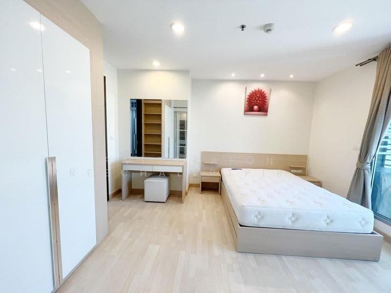 Rhythm Ratchada, Bangkok, 558 Ratchadaphisek Road, Samsen Nok, Huai Khwang, Bangkok, 1 Bedroom, 47 sqm, Condo For Rent, by Pattarapon Preechalertpiriya, 500529003 - DDproperty.com