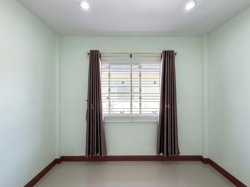 Buathong Thani Park Ville 12, Nonthaburi, Soi 14 Bua Thong Thani Park Ville Village, Bang Rak Pattana, Bang Bua Thong, Nonthaburi, 3 Bedrooms, 120 sqm, Townhouse For Sale, by THE LIVING HUB, 500529016 - DDproperty.com