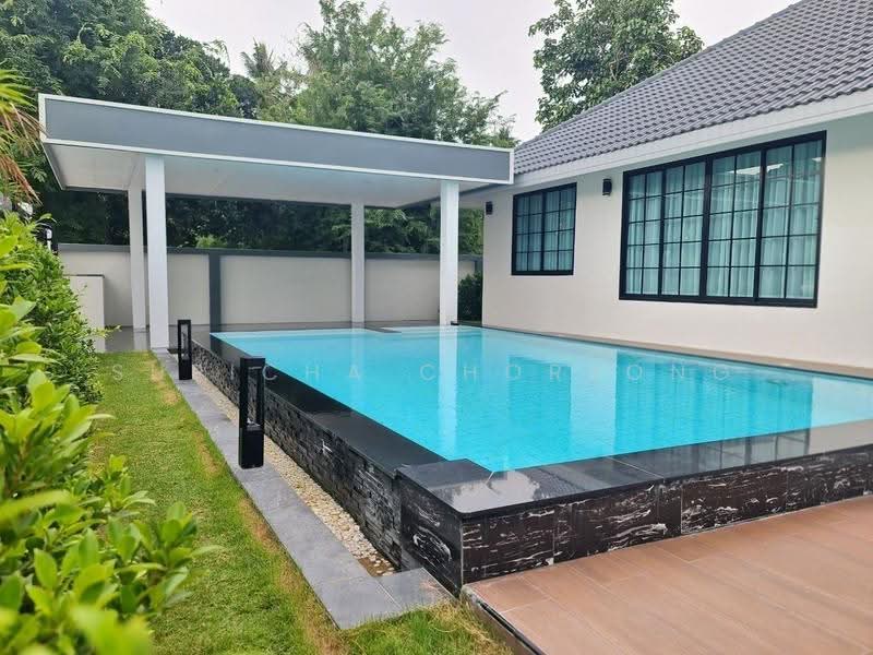 The Village Housing Estate by Horseshoe Point : เดอะ วิลเลจ เฮ้าส์ซิ่ง เอสเตท โดย ฮอร์สชู พอยท์, ชลบุรี, ถนนทุ่งกลม-ห้วยตาหนู, หนองปรือ, บางละมุง, ชลบุรี, 162 ตร.ม., วิลล่า ขาย, โดย Supicha Chorjong, 500529036 - DDproperty.com