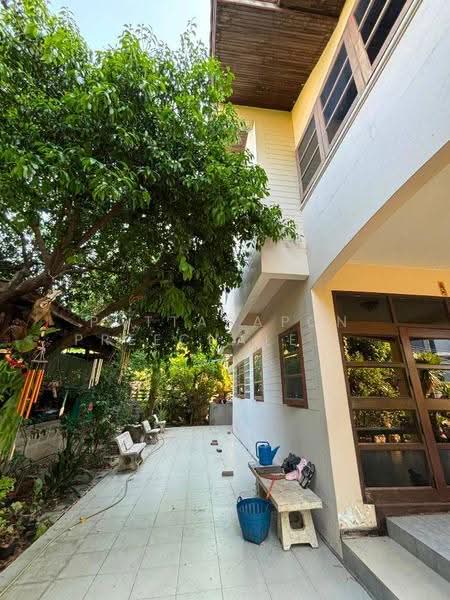 4-BR House, Bangkok, Hua Mak, Bang Kapi, Bangkok, 4 Bedrooms, 445 sqm, Single Detached House For Sale, by Pattarapon Preechalertpiriya, 500529046 - DDproperty.com