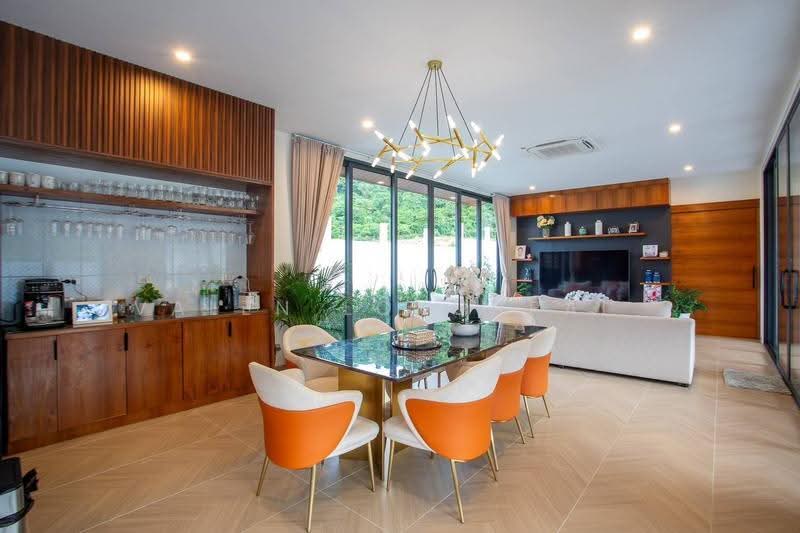 5-BR Villa, Prachuap Khiri Khan, Nong Kae, Hua Hin, Prachuap Khiri Khan, 5 Bedrooms, 362 sqm, Villa For Sale, by Valen Lokunpai , 500529082 - DDproperty.com