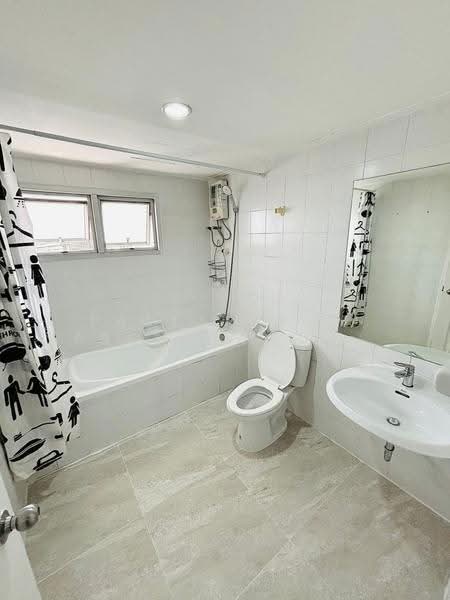 Waterford Park Rama 4, Bangkok, 77 Phum Chit Alley, Phra Kanong, Khlong Toei, Bangkok, 2 Bedrooms, 68 sqm, Condo For Rent, by Pattarapon Preechalertpiriya, 500529085 - DDproperty.com