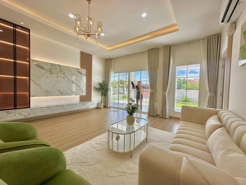 undefined, Chon Buri (Pattaya), Nong Pru, Bang Lamung (Pattaya), Chon Buri (Pattaya), 3 Bedrooms, 284 sqm, Single Detached House For Sale, by Supicha Chorjong, 500529096 - DDproperty.com