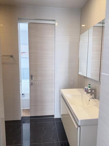 Park Origin Phrom Phong (Park 24), Bangkok, 68 Soi Sukhumvit 24, Khong Tan, Khlong Toei, Bangkok, 2 Bedrooms, 55 sqm, Condo For Rent, by Yoshida Co., Ltd., 500529106 - DDproperty.com