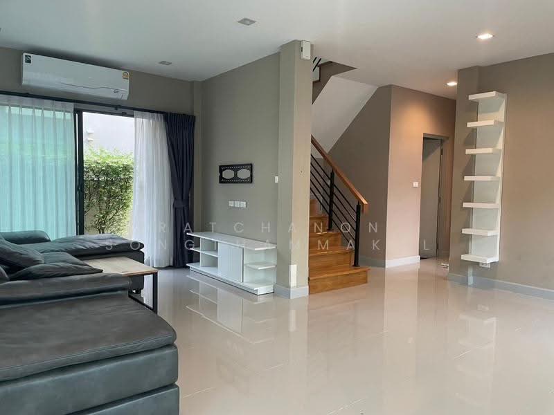 Life Bangkok Boulevard Wongwaen-Rama 9, Bangkok, Kanchanaphisek Road, Saphan Sung, Bangkok, 3 Bedrooms, 177 sqm, Single Detached House For Rent, by Ratchanon Songthammakul, 500529126 - DDproperty.com
