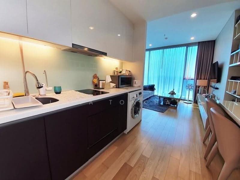 The Breeze Narathiwas, Bangkok, 198 Narathiwat Ratchanakarin Road, Chong Nonsi, Yan Nawa, Bangkok, 1 Bedroom, 45 sqm, Condo For Rent, by Isika Tonkham, 500529158 - DDproperty.com
