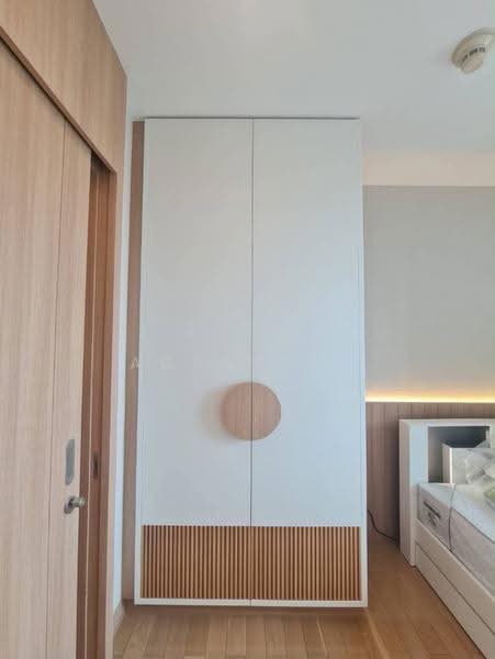 Siri At Sukhumvit, Bangkok, 902 Sukhumvit Road, Phra Kanong, Khlong Toei, Bangkok, 2 Bedrooms, 70 sqm, Condo For Rent, by Agentbkk, 500529176 - DDproperty.com