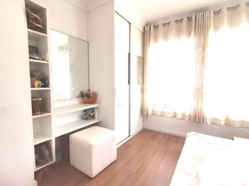 Lumpini Suite Pinklao, Bangkok, 1 Somdet Phra Pin Klao Rd, Bang Yi Khan, Bang Phlat, Bangkok, 2 Bedrooms, 63 sqm, Condo For Sale, by NR AGENT, 500529215 - DDproperty.com