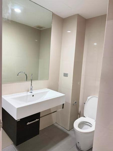 The Sky Sukhumvit, Bangkok, 103-4 Sukhumvit Road, Bang Na Nuea, Bang Na, Bangkok, 1 Bedroom, 31 sqm, Condo For Rent, by Agentbkk, 500529225 - DDproperty.com