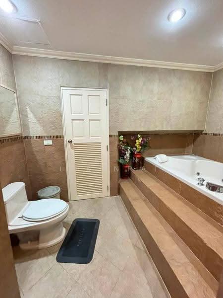 View Talay 5, Chon Buri (Pattaya), Nong Pru, Bang Lamung (Pattaya), Chon Buri (Pattaya), 1 Bedroom, 96 sqm, Condo For Sale, by Valen Lokunpai , 500529257 - DDproperty.com