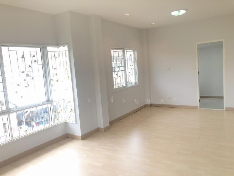 My Isara Rama 5, Nonthaburi, นครอินทร์, Bang Sri Muang, Muang Nonthaburi, Nonthaburi, 3 Bedrooms, 175 sqm, Single Detached House For Sale, by Oraporn Nganboonsri, 500529263 - มีห้องเก็บเสื้อผ้าในห้องนอน - DDproperty.com