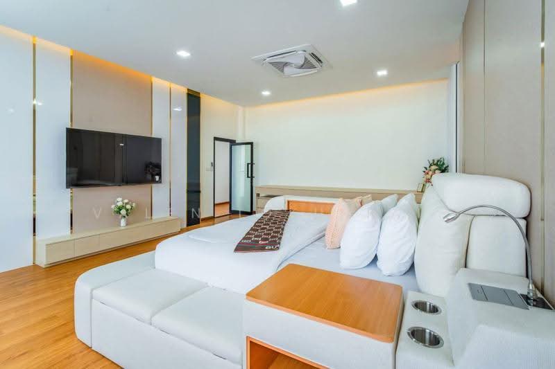 4-BR Villa, Chon Buri (Pattaya), Nong Pru, Bang Lamung (Pattaya), Chon Buri (Pattaya), 4 Bedrooms, 500 sqm, Villa For Sale, by Valen Lokunpai , 500529268 - DDproperty.com