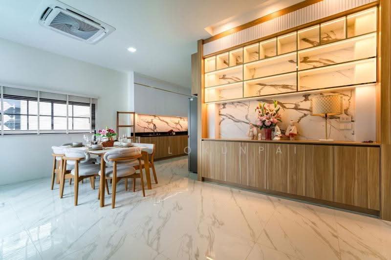 วิลล่า 4-ห้องนอน, ชลบุรี, หนองปรือ, บางละมุง, ชลบุรี, 500 ตร.ม., วิลล่า ขาย, โดย Valen Lokunpai , 500529268 - DDproperty.com
