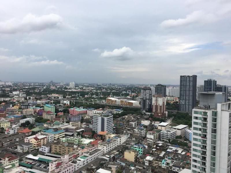 Sky Walk Residences, Bangkok, 1599 Sukhumvit Road, Phra Kanong Nua, Watthana, Bangkok, 2 Bedrooms, 60 sqm, Condo For Sale, by Thanachot Khantigamongun, 500529281 - DDproperty.com