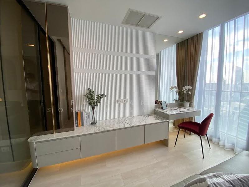 Noble Ploenchit, Bangkok, 1035 Ploenchit Road, Lumphini, Pathum Wan, Bangkok, 1 Bedroom, 46 sqm, Condo For Rent, by Ratchanon Songthammakul, 500529292 - DDproperty.com