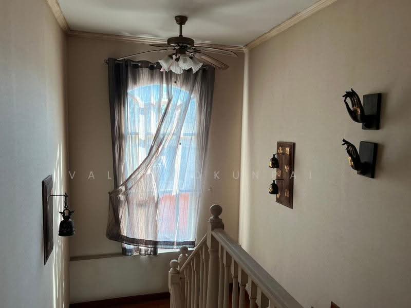 undefined, Chon Buri (Pattaya), Nong Pru, Bang Lamung (Pattaya), Chon Buri (Pattaya), 3 Bedrooms, 240 sqm, Single Detached House For Sale, by Valen Lokunpai , 500529328 - DDproperty.com