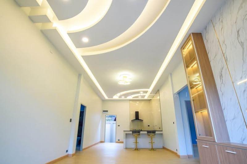 3-BR House, Chon Buri (Pattaya), Na Kloe, Bang Lamung (Pattaya), Chon Buri (Pattaya), 3 Bedrooms, 204 sqm, Single Detached House For Sale, by Valen Lokunpai , 500529357 - DDproperty.com