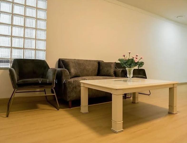 KC Court, Bangkok, 28 Soi Thonglor 13, Khlong Tan Nua, Watthana, Bangkok, 2 Bedrooms, 120 sqm, Apartment For Rent, by Vinai Wattana, 500529359 - DDproperty.com